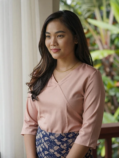 Nwe Nwe, 28, verified Burmese single from Pathein seeking serious relationship