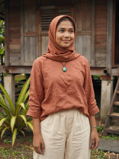 Fauziah, 32, verified Bruneian woman from Bangar seeking meaningful relationship